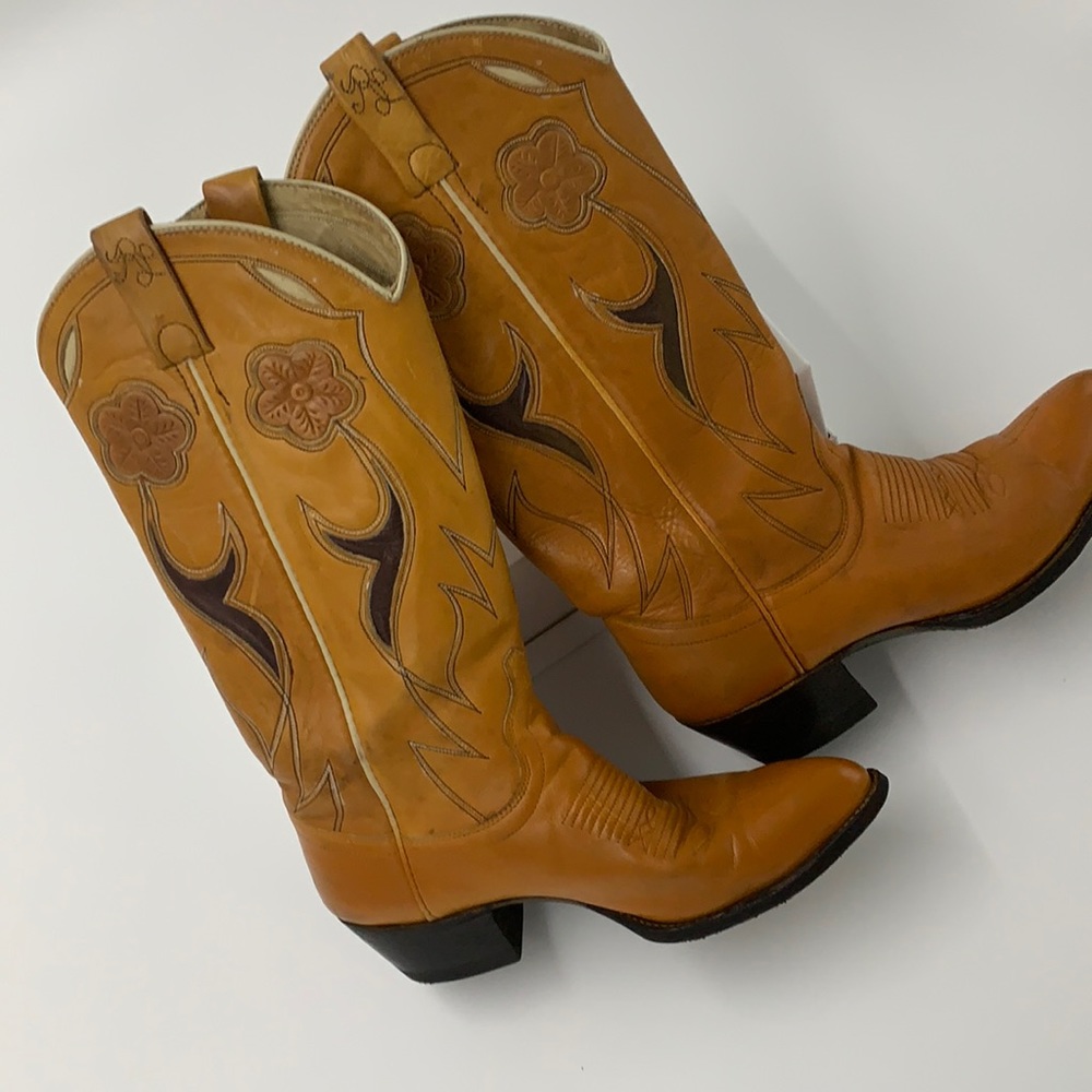 Ralph Lauren Tan Leather Western Heeled Boots with Dark Brown Inlay